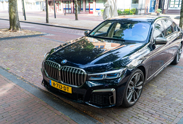 BMW M760Li xDrive 2019