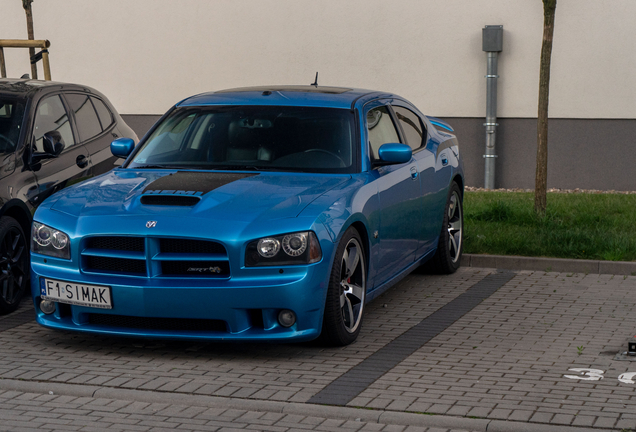 Dodge Charger SRT-8 Super Bee