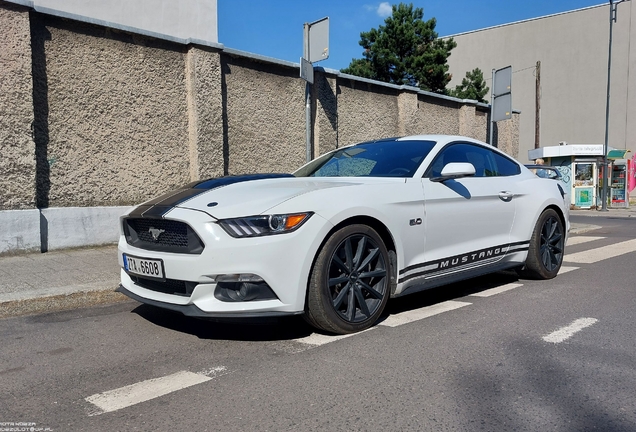 Ford Mustang GT 50th Anniversary Edition