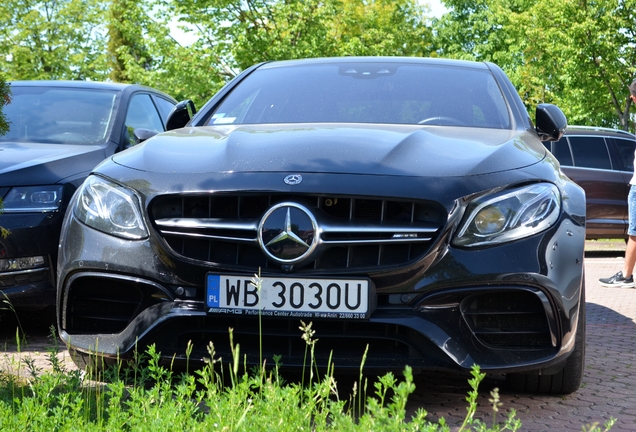 Mercedes-AMG E 63 S W213