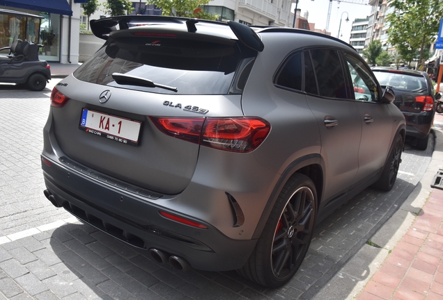 Mercedes-AMG GLA 45 S 4MATIC+ H247