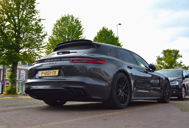 Porsche 971 Panamera Turbo S E-Hybrid Sport Turismo