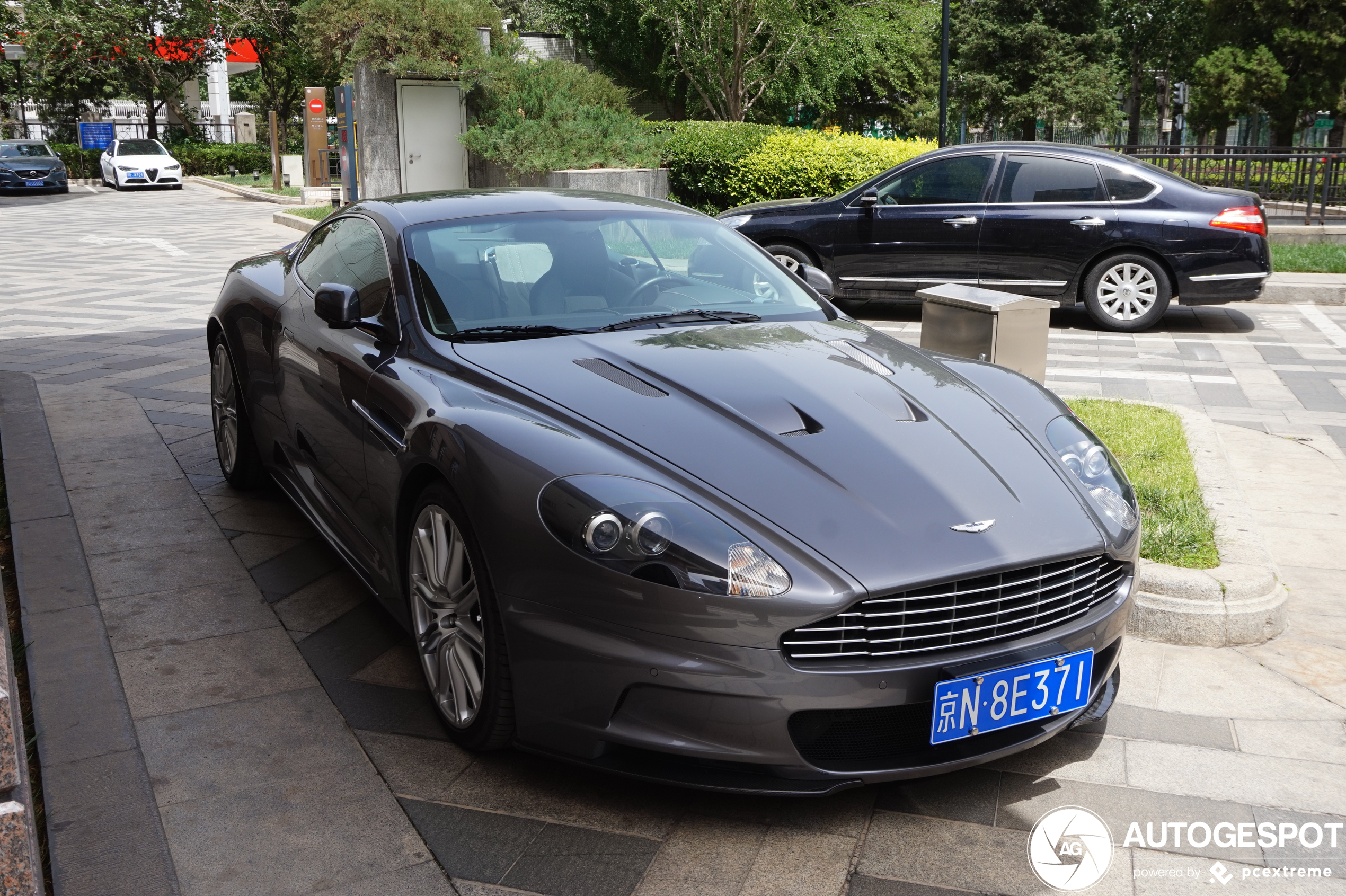 Aston Martin DBS