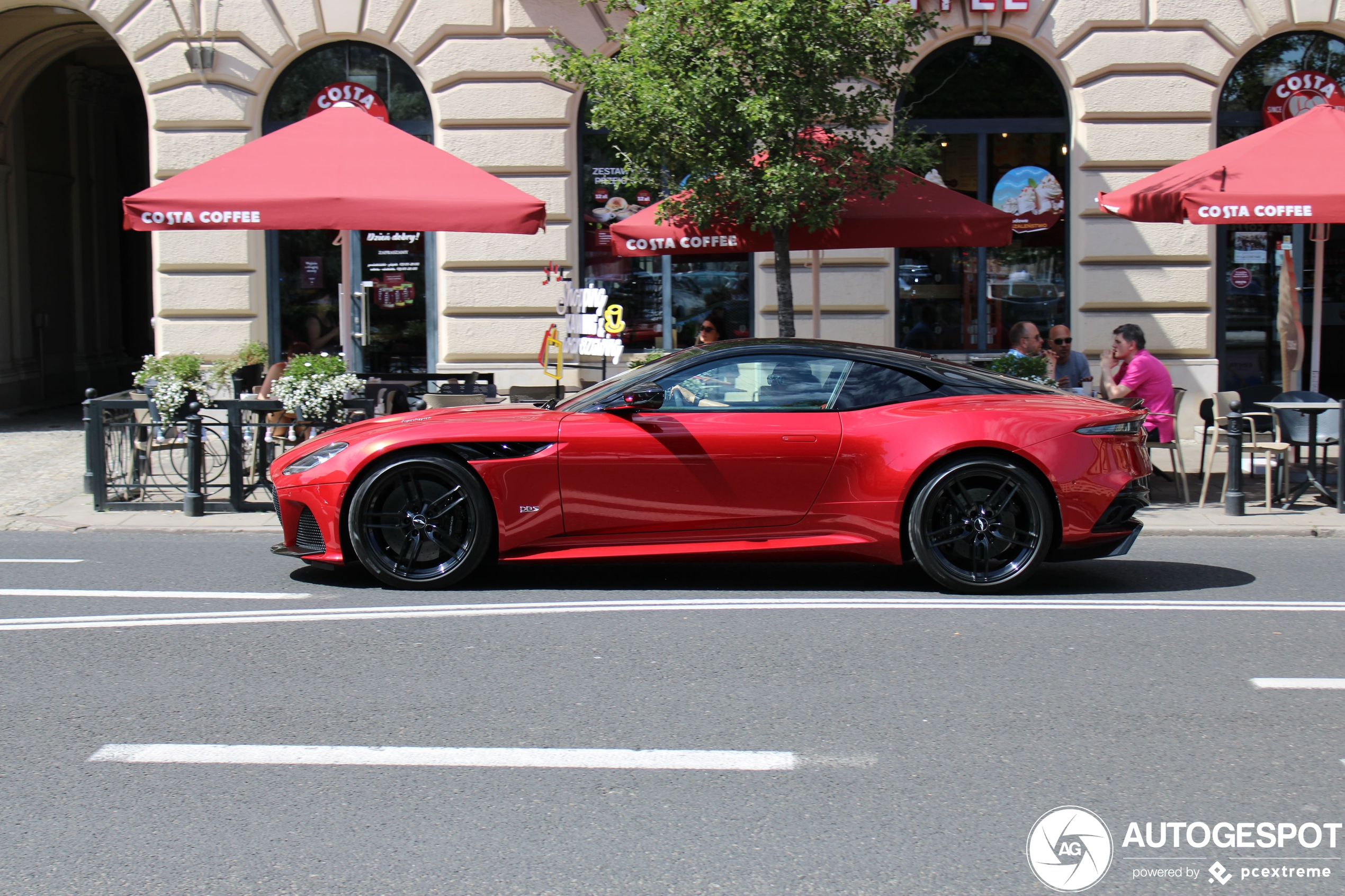 Aston Martin DBS Superleggera