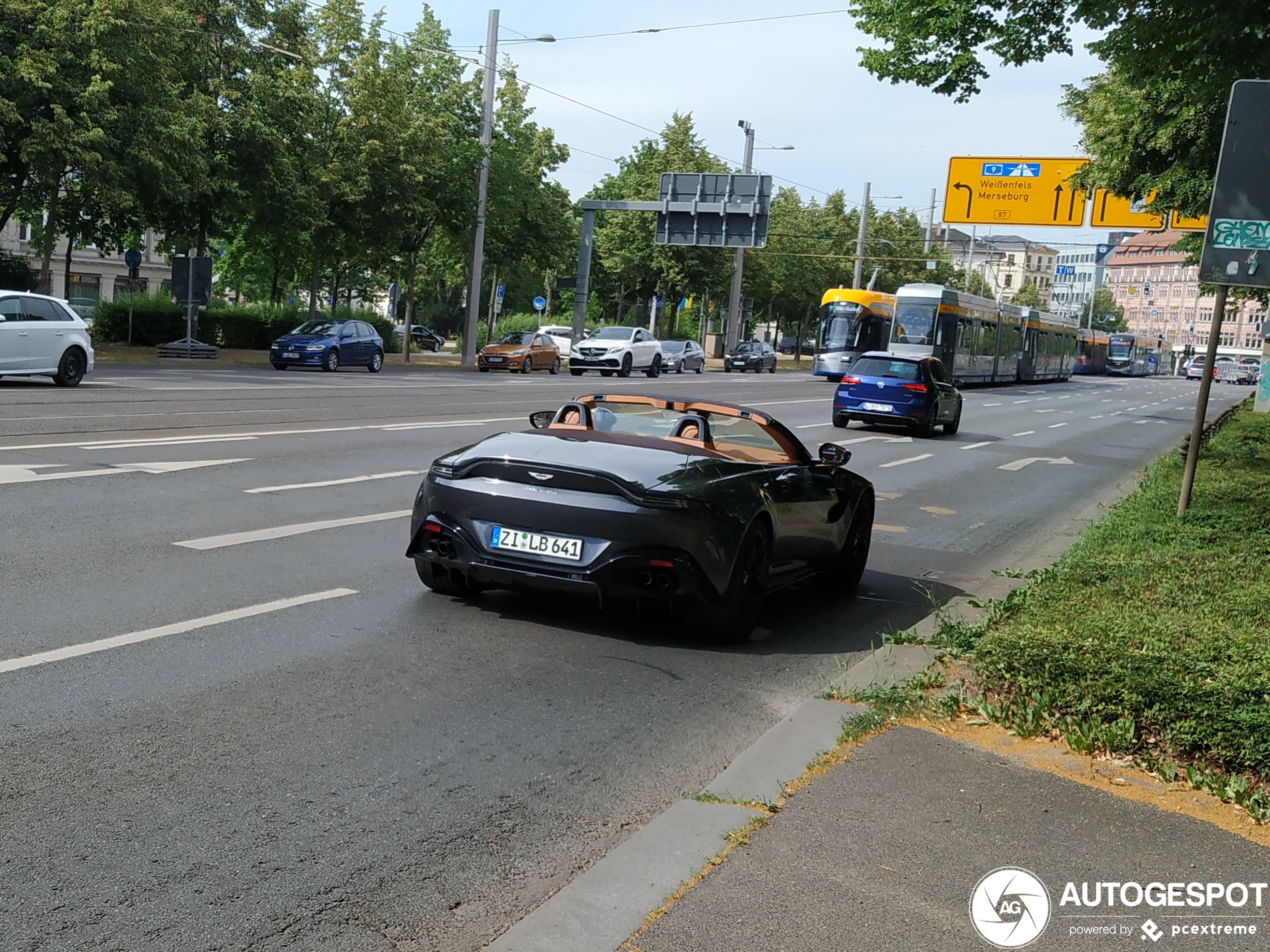 Aston Martin V8 Vantage Roadster 2020