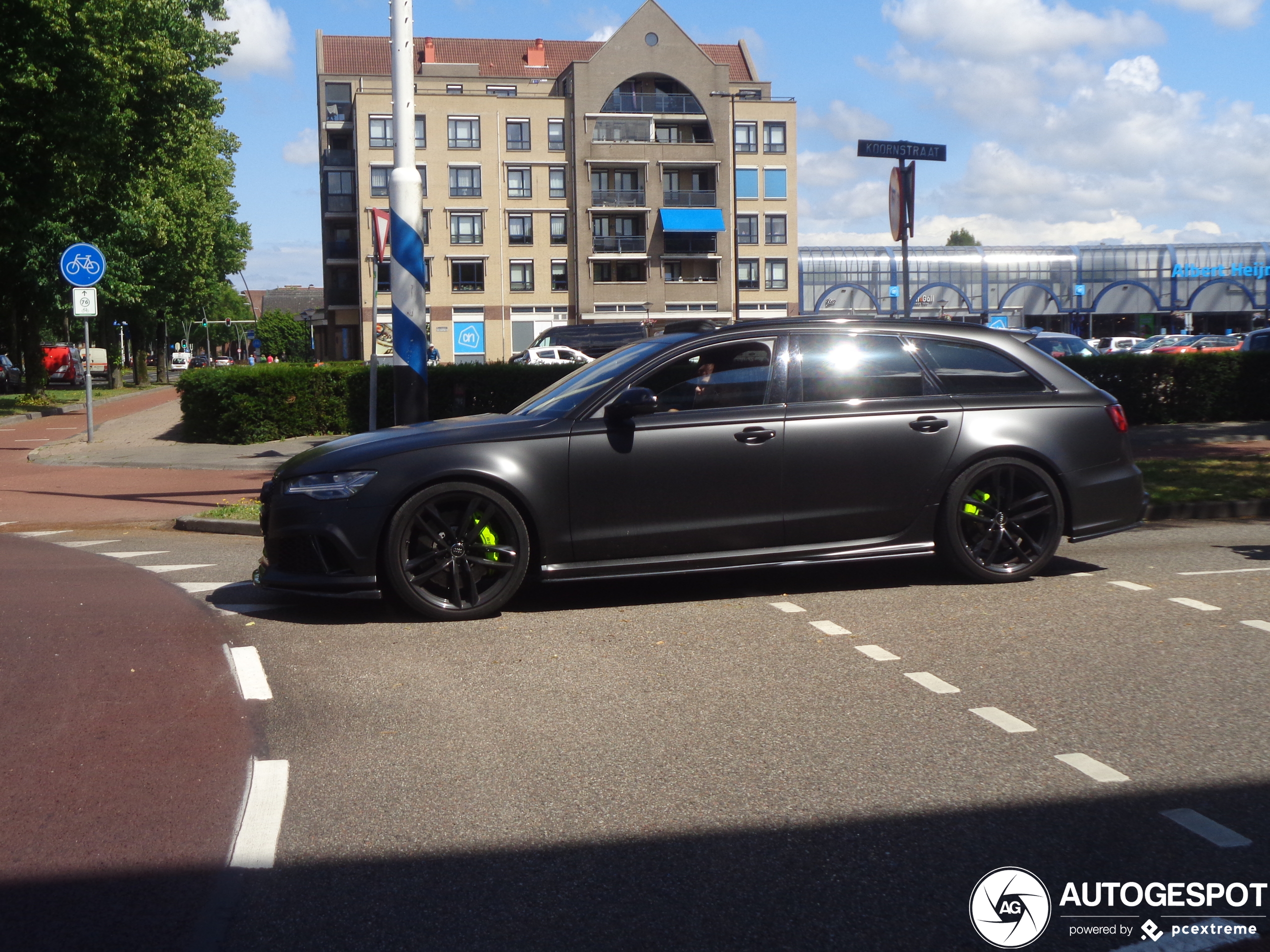 Audi RS6 Avant C7 2015