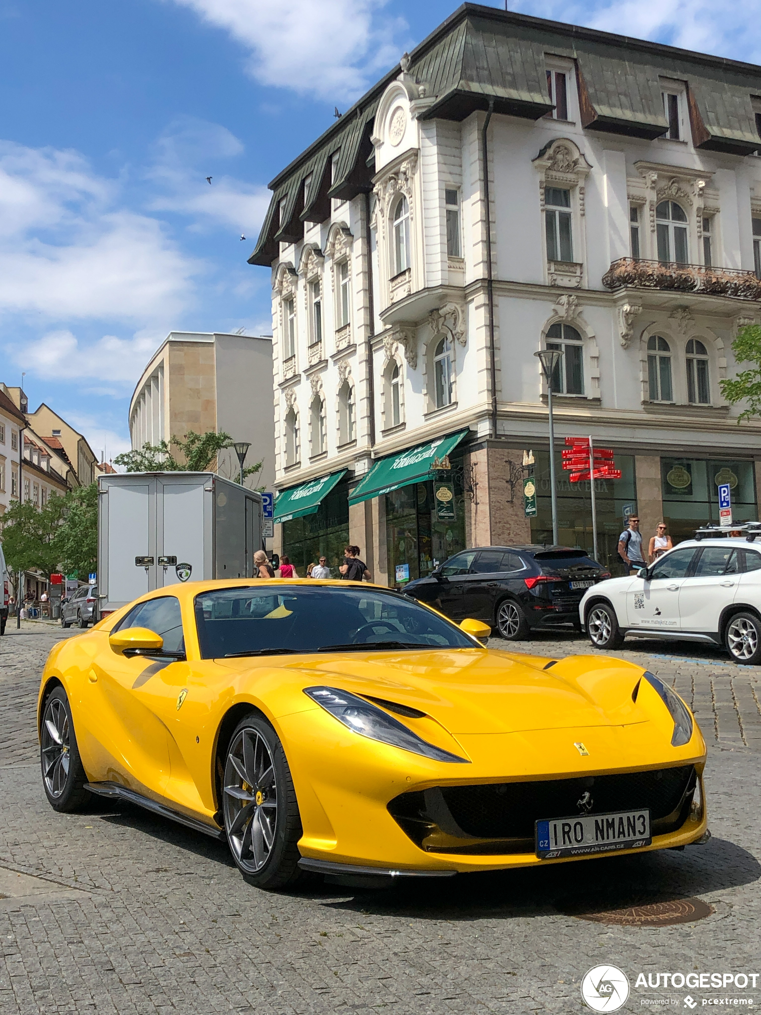 Ferrari 812 GTS