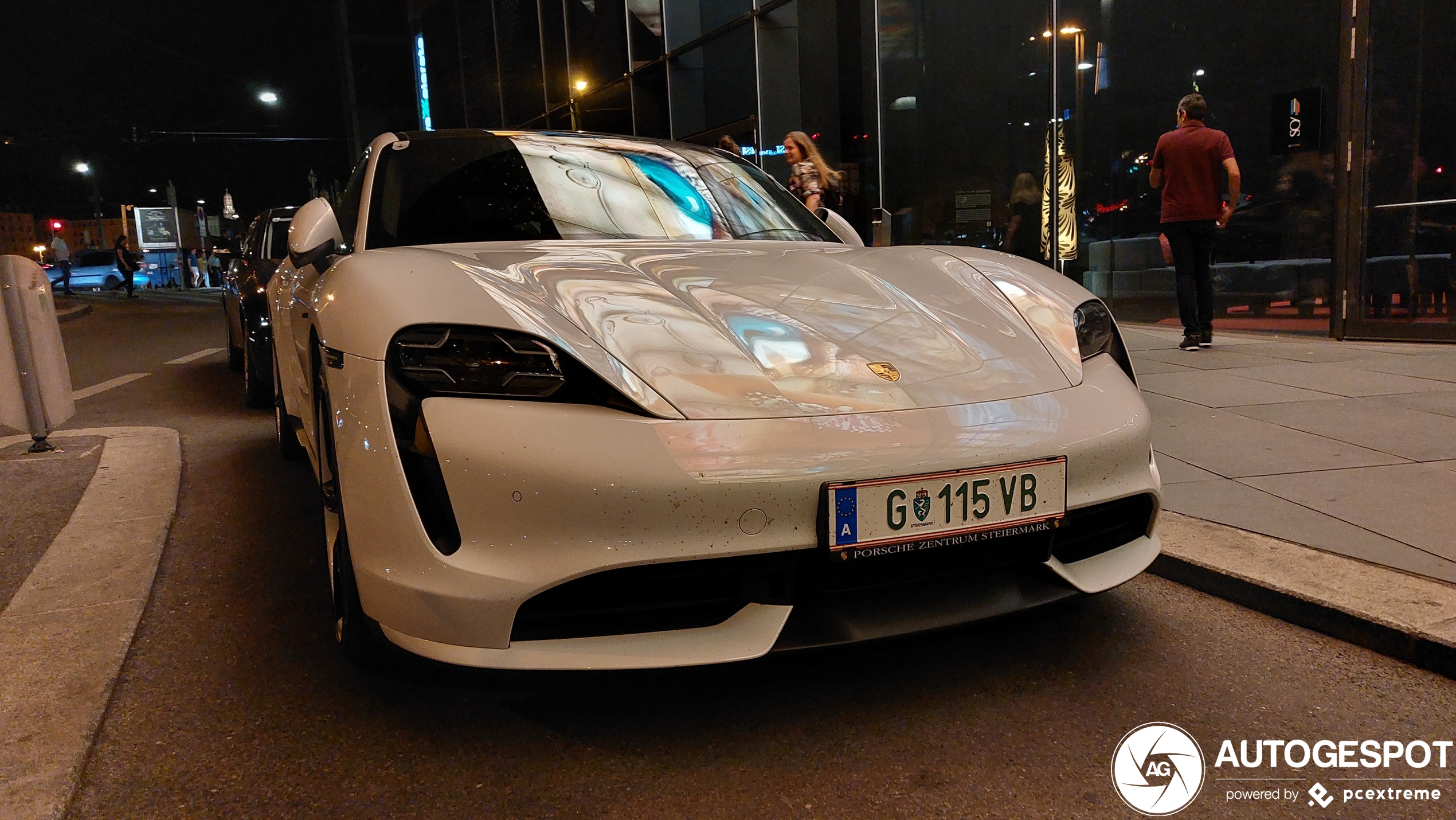 Porsche Taycan Turbo