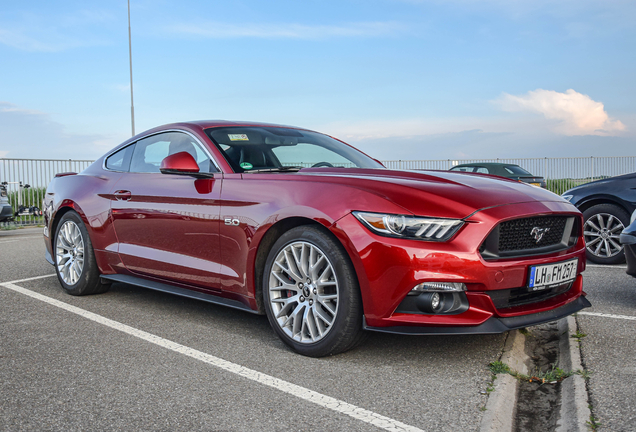 Ford Mustang GT 2015