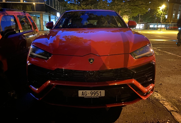 Lamborghini Urus