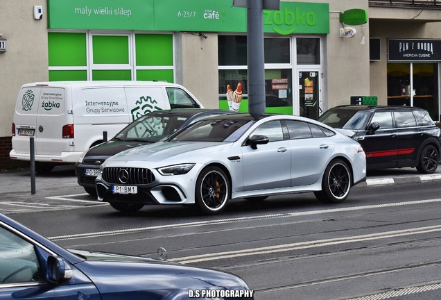 Mercedes-AMG GT 63 S X290