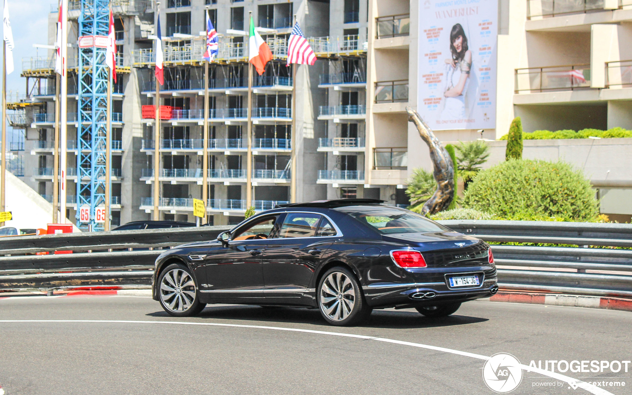 Bentley Flying Spur V8 2021