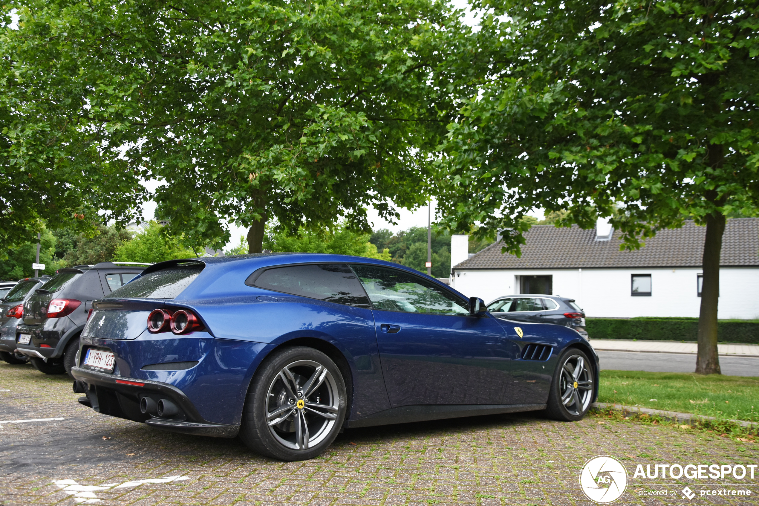 Ferrari GTC4Lusso