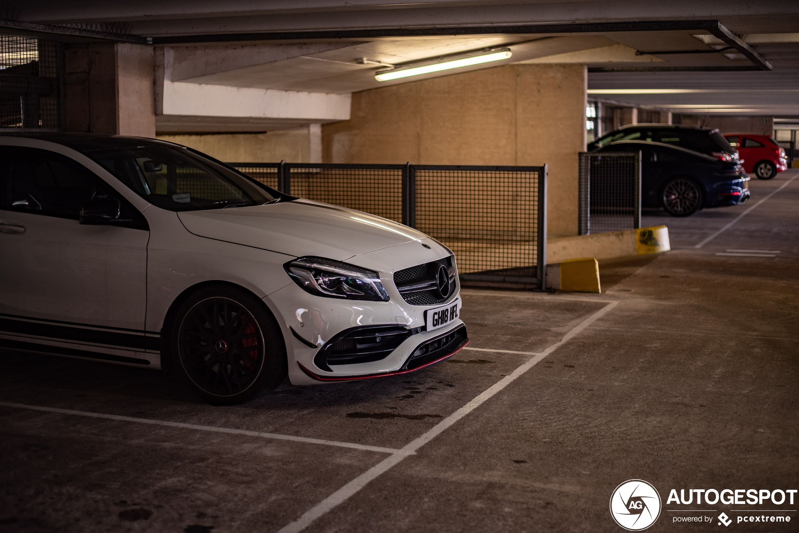 Mercedes-AMG A 45 W176 2015