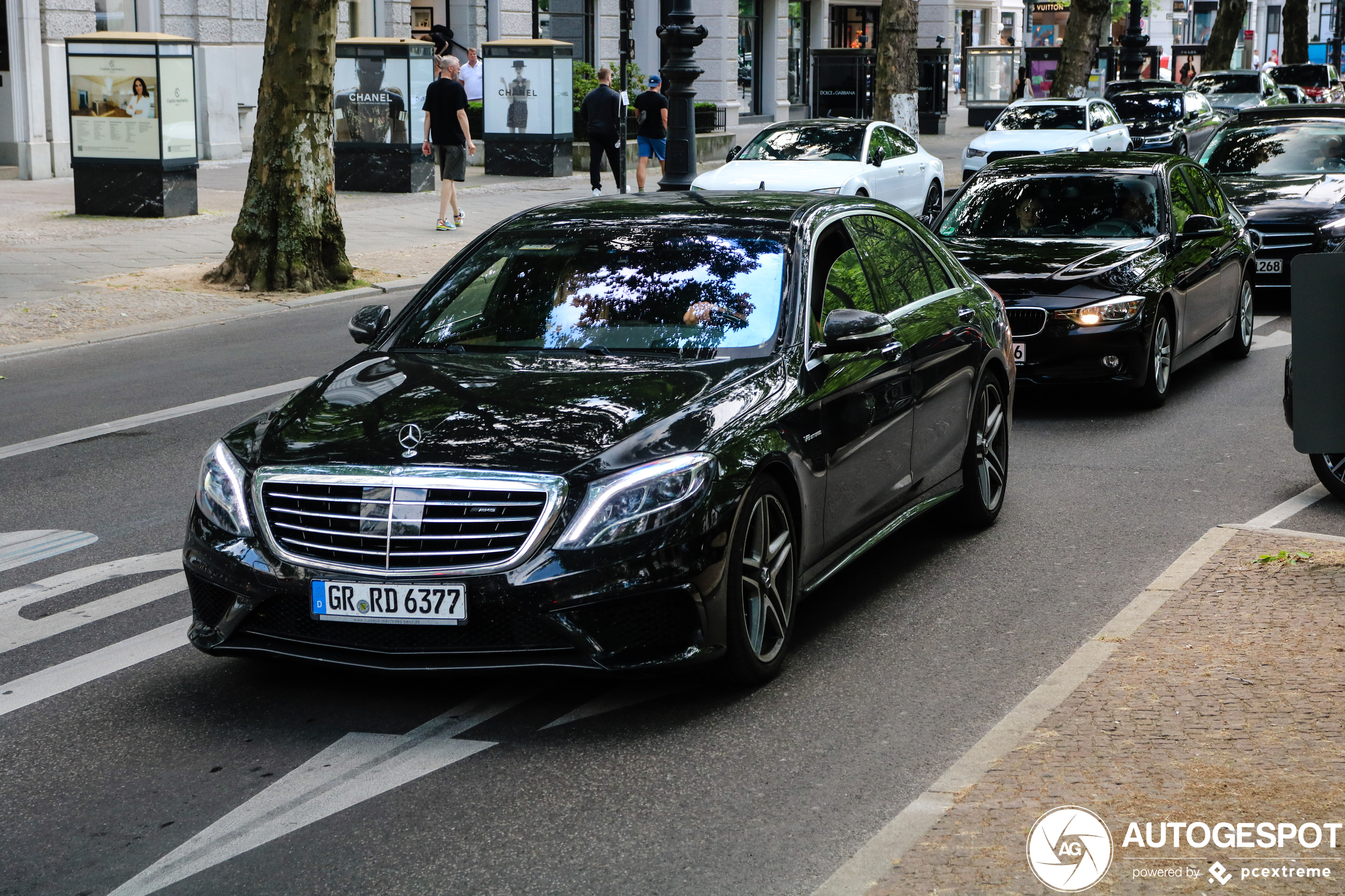 Mercedes-Benz S 63 AMG V222