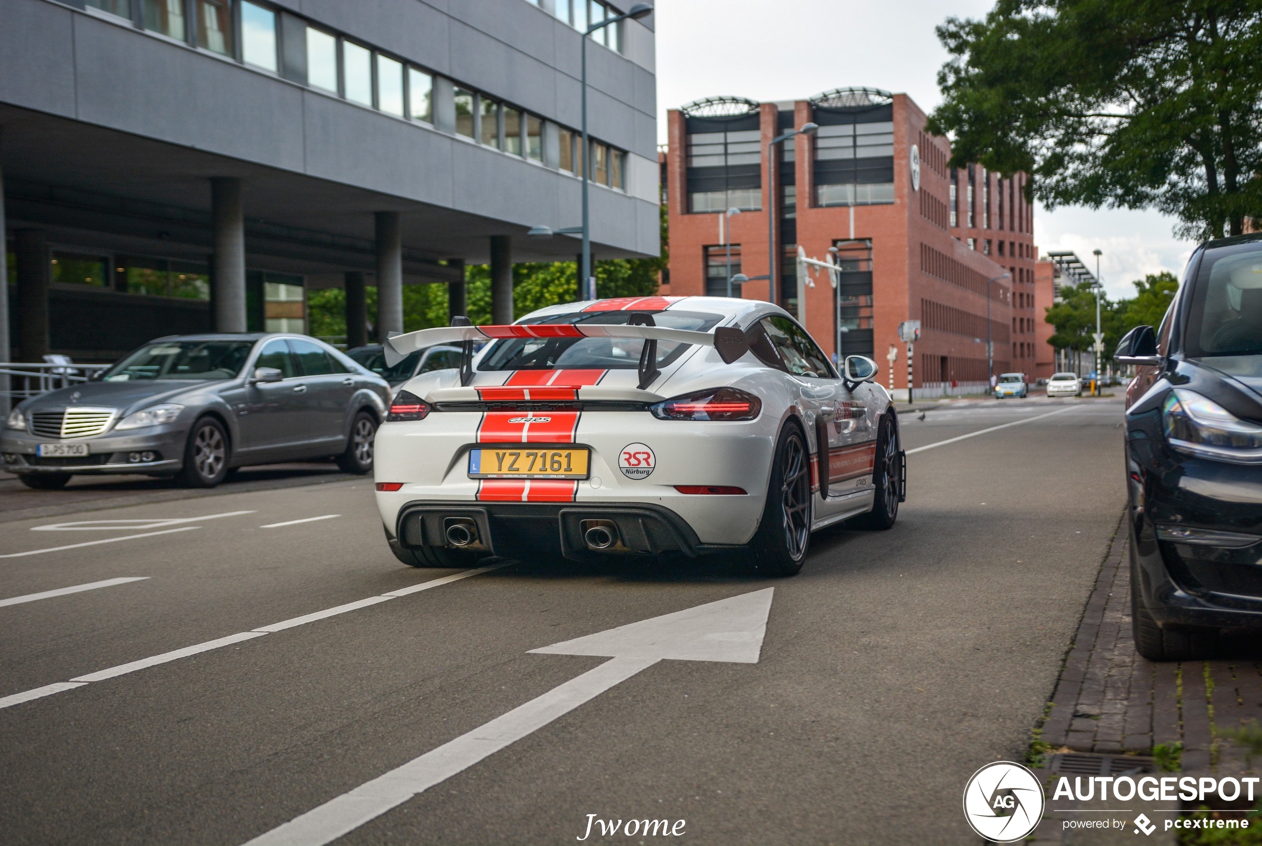 Porsche 718 Cayman GT4 RS