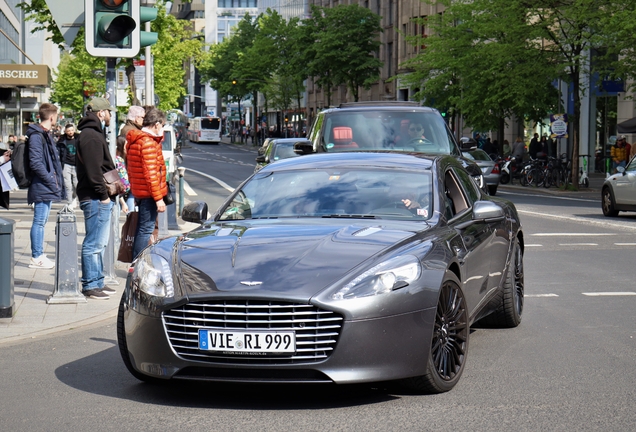 Aston Martin Rapide S