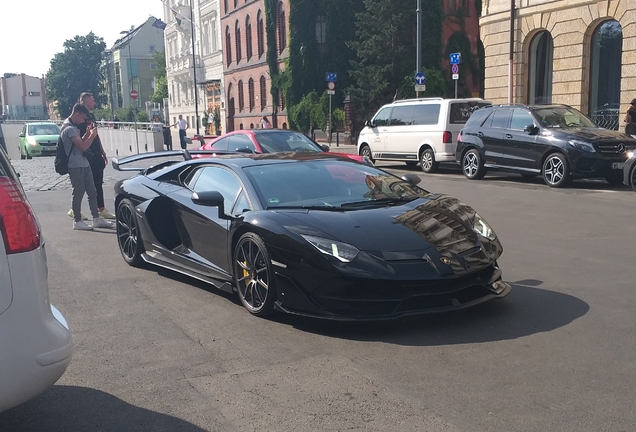 Lamborghini Aventador LP770-4 SVJ