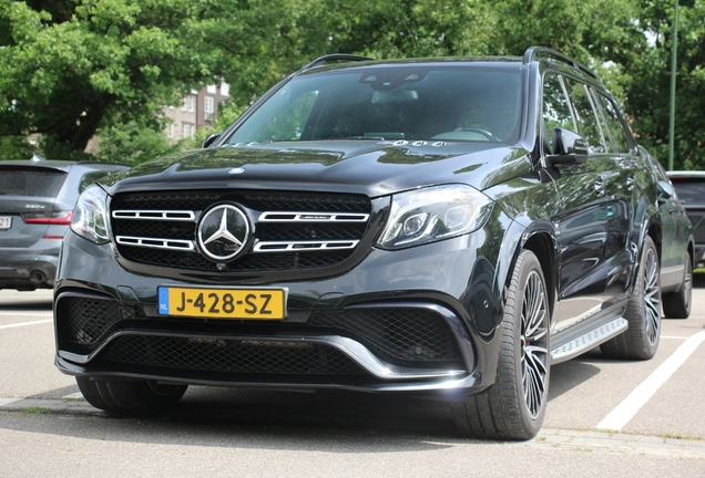 Mercedes-AMG GLS 63 X166