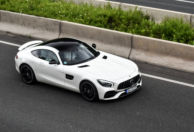 Mercedes-AMG GT C190 2017