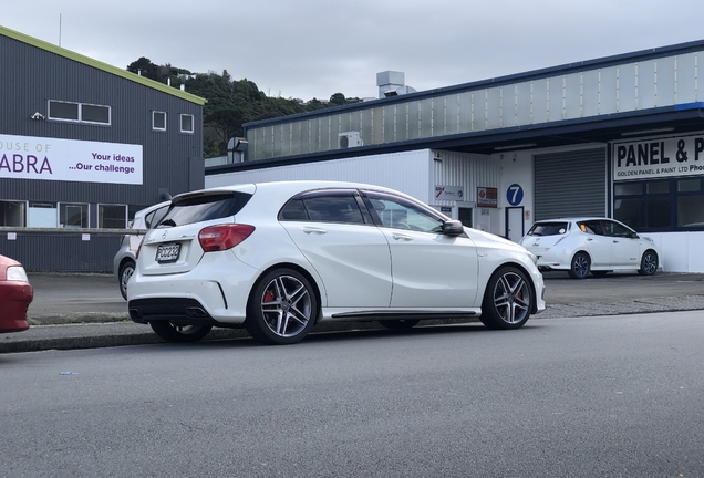 Mercedes-Benz A 45 AMG