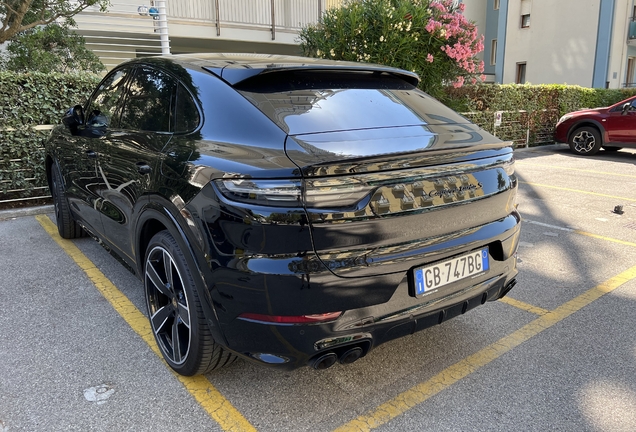 Porsche Cayenne Coupé Turbo S E-Hybrid