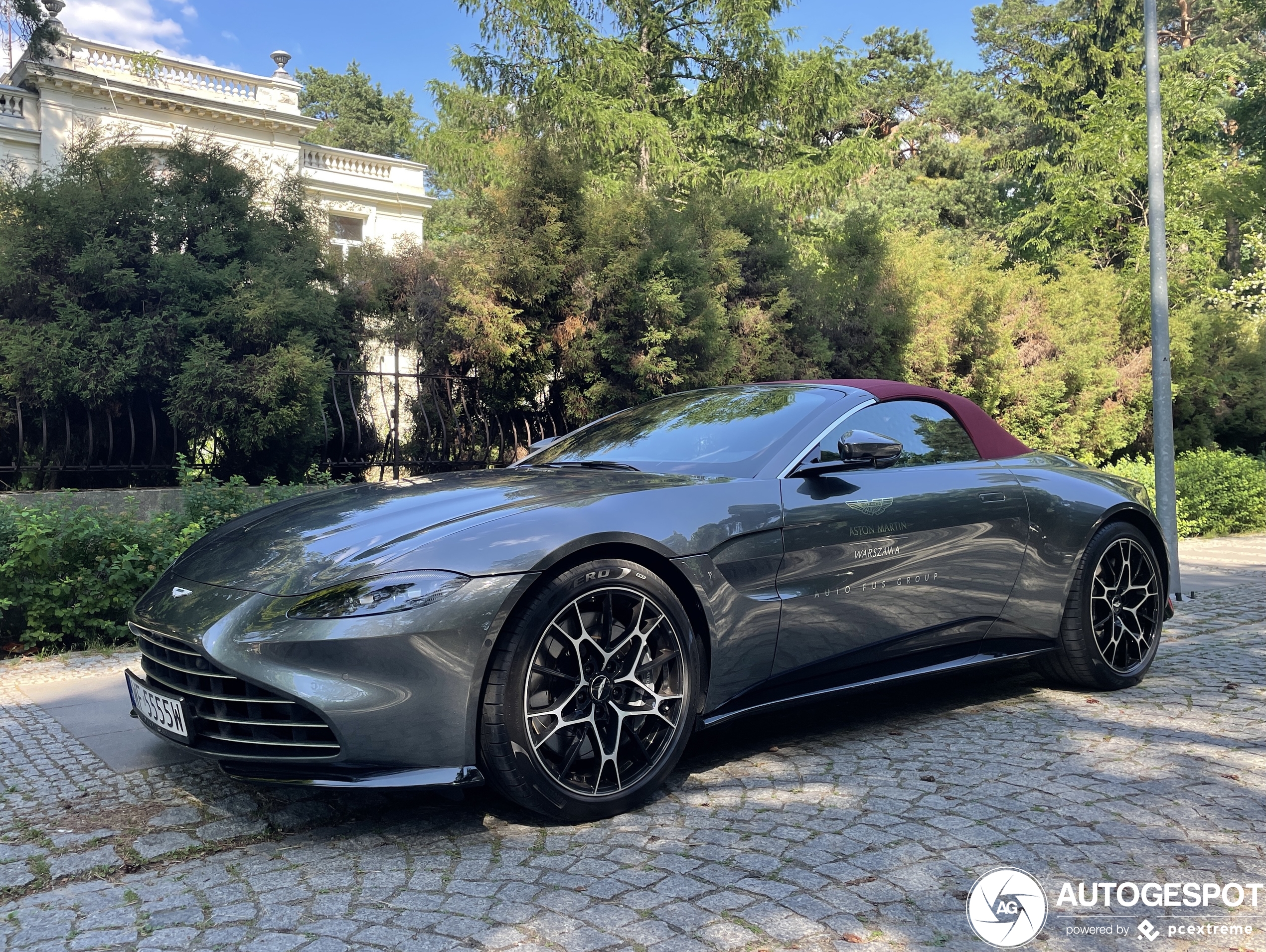 Aston Martin V8 Vantage Roadster 2020