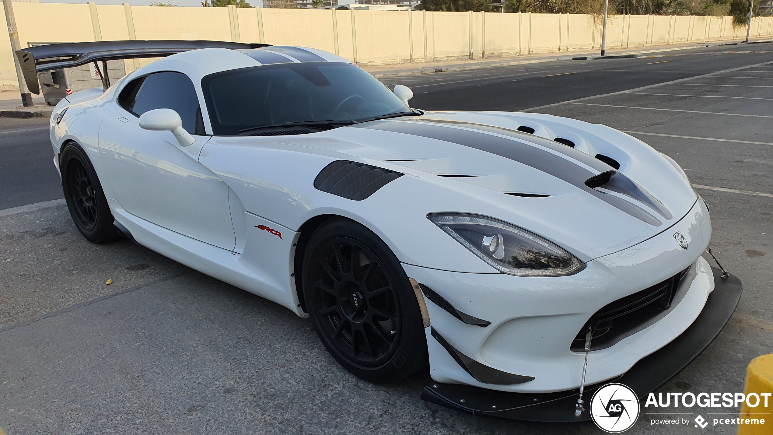 SRT Viper ACR 2015