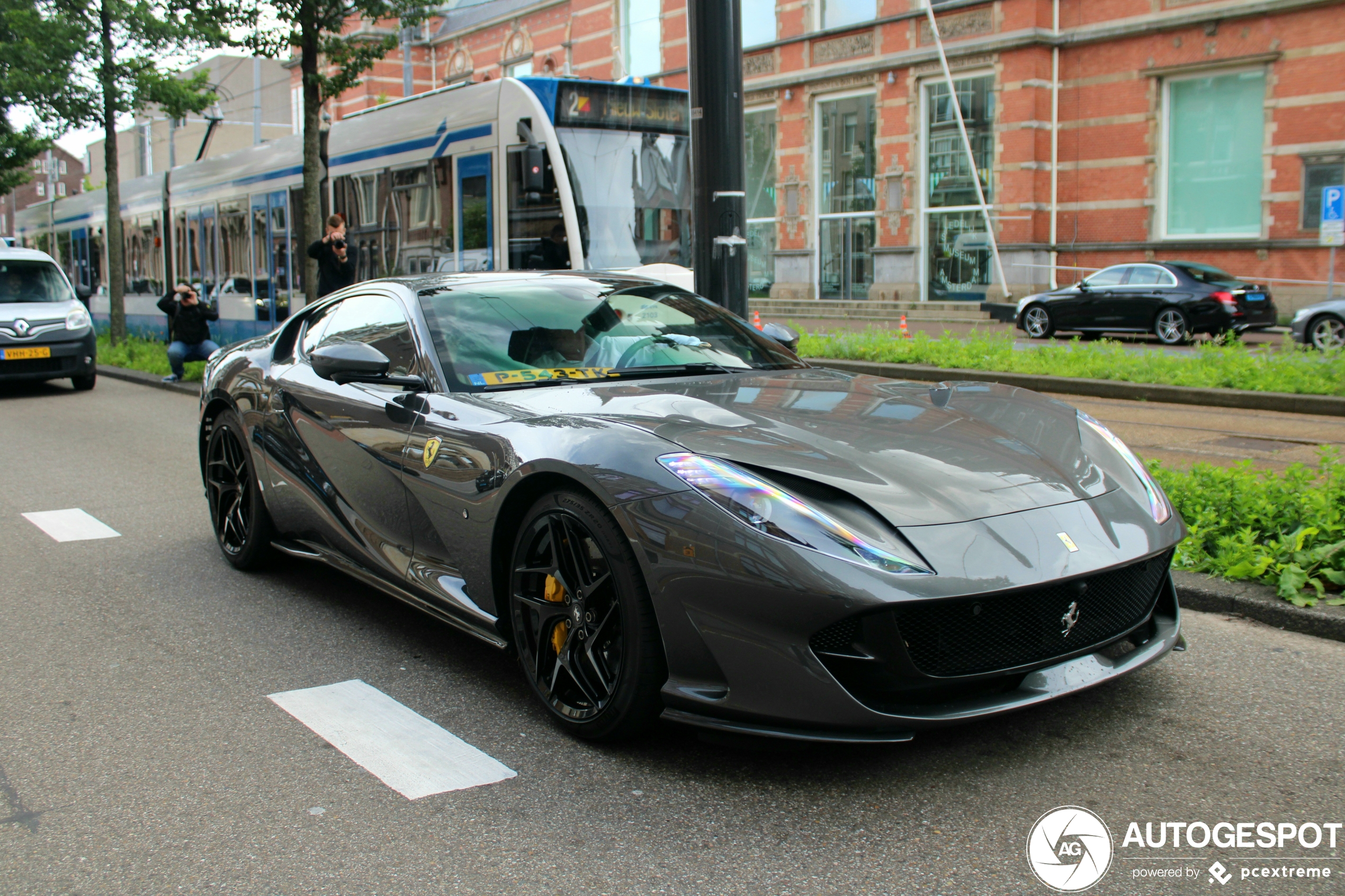 Ferrari 812 Superfast