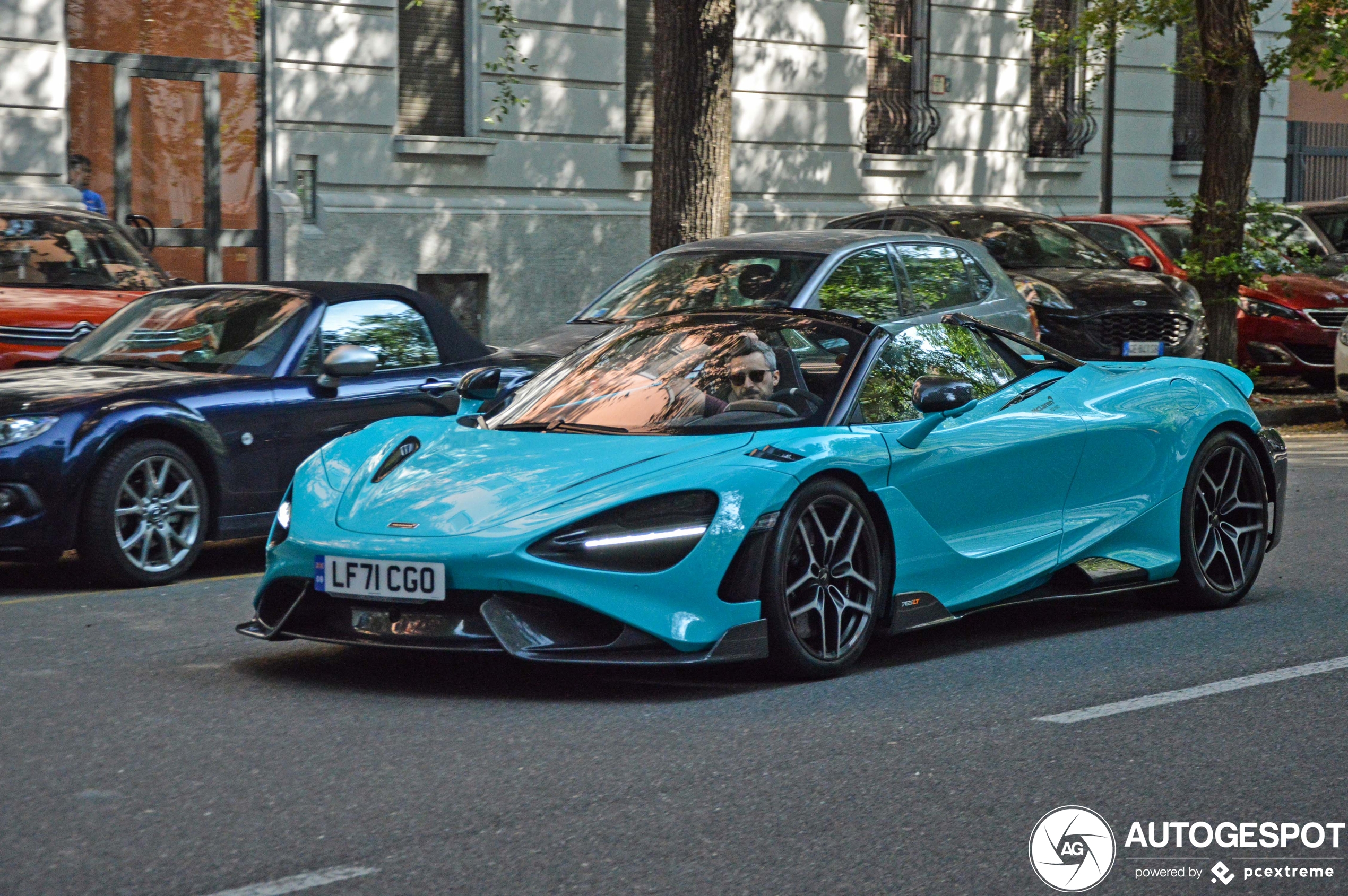 McLaren 765LT Spider