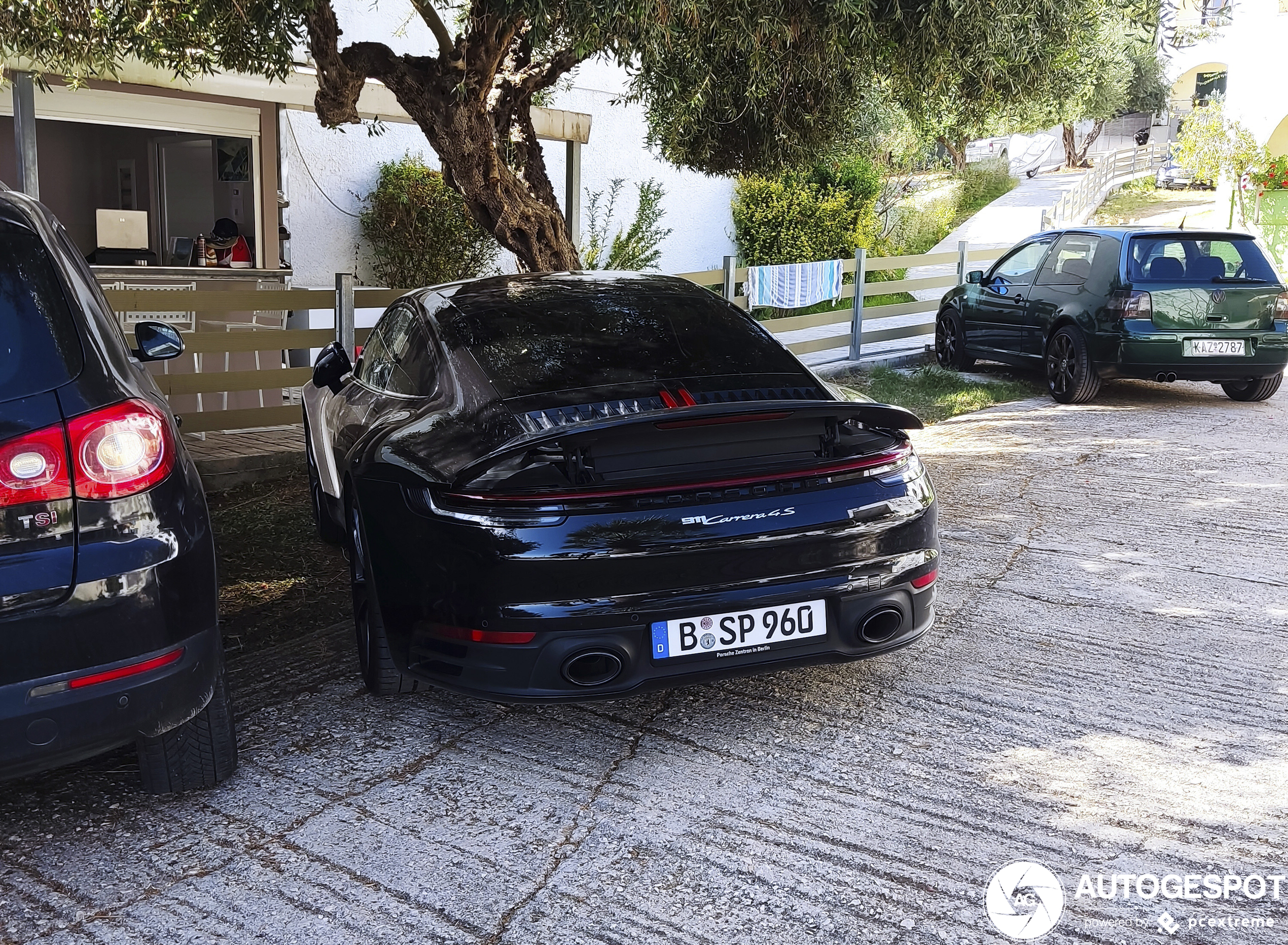 Porsche 992 Carrera 4S