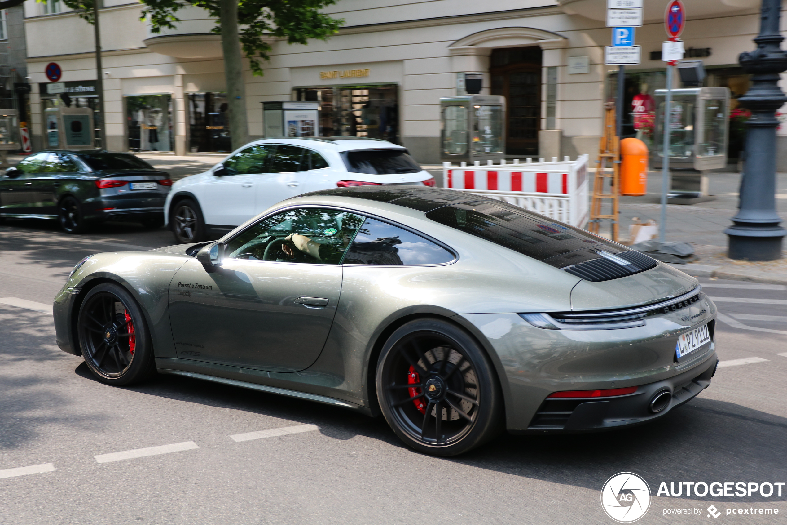 Porsche 992 Carrera GTS