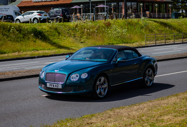 Bentley Continental GTC 2012