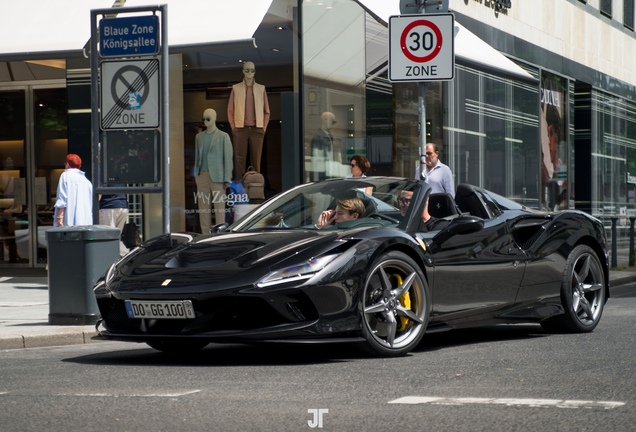 Ferrari F8 Spider