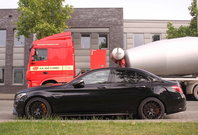 Mercedes-AMG C 63 S W205