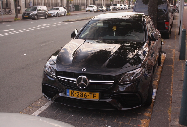 Mercedes-AMG E 63 S W213