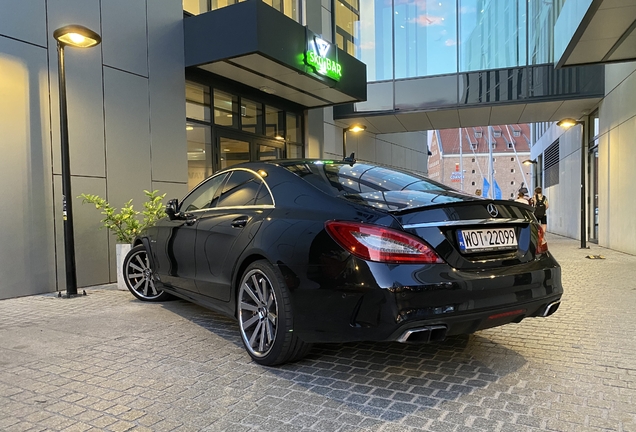 Mercedes-Benz CLS 63 AMG C218 2015