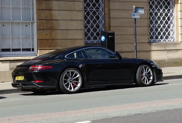 Porsche 991 GT3 Touring