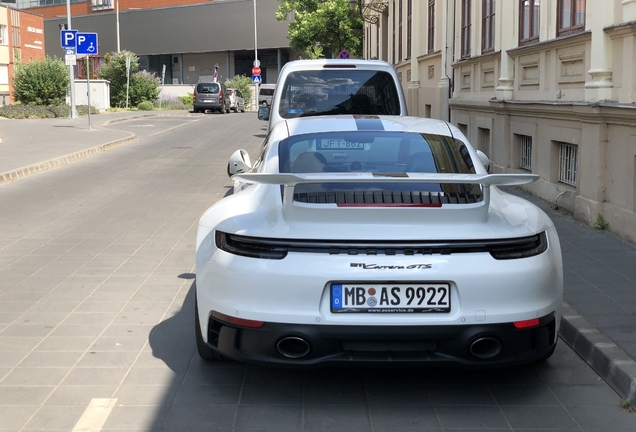 Porsche 992 Carrera GTS