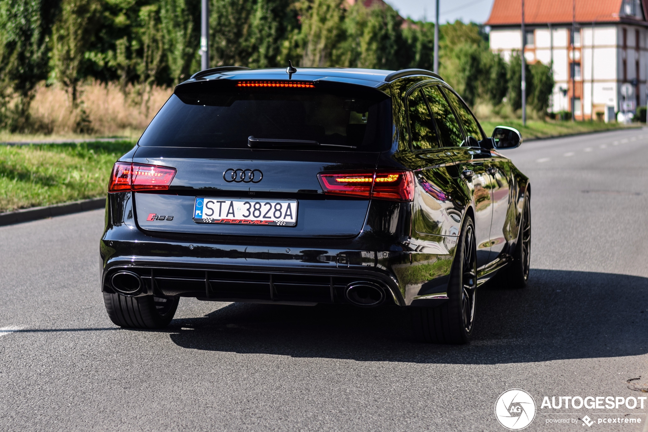 Audi RS6 Avant C7 2015