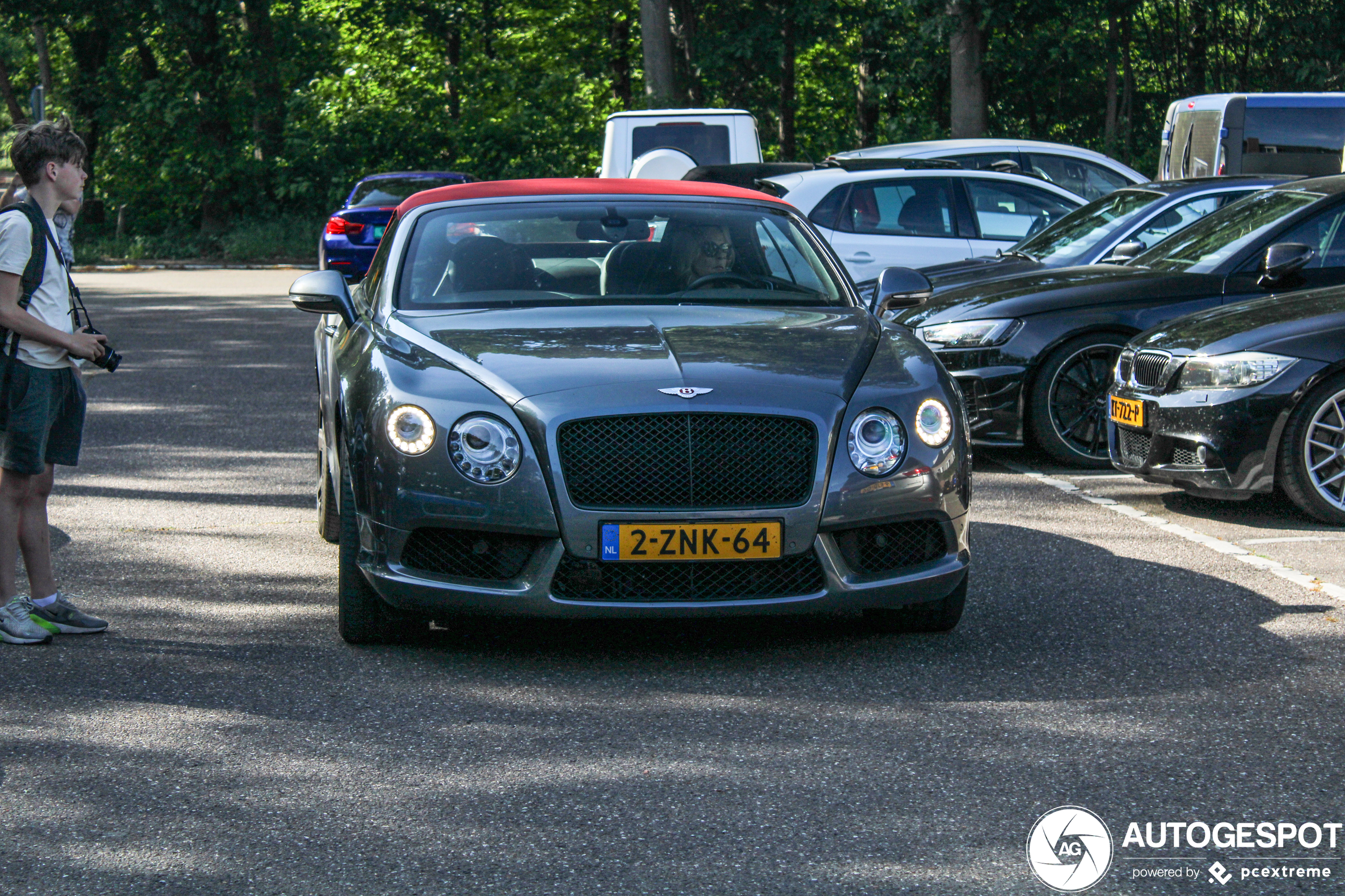 Bentley Continental GTC V8