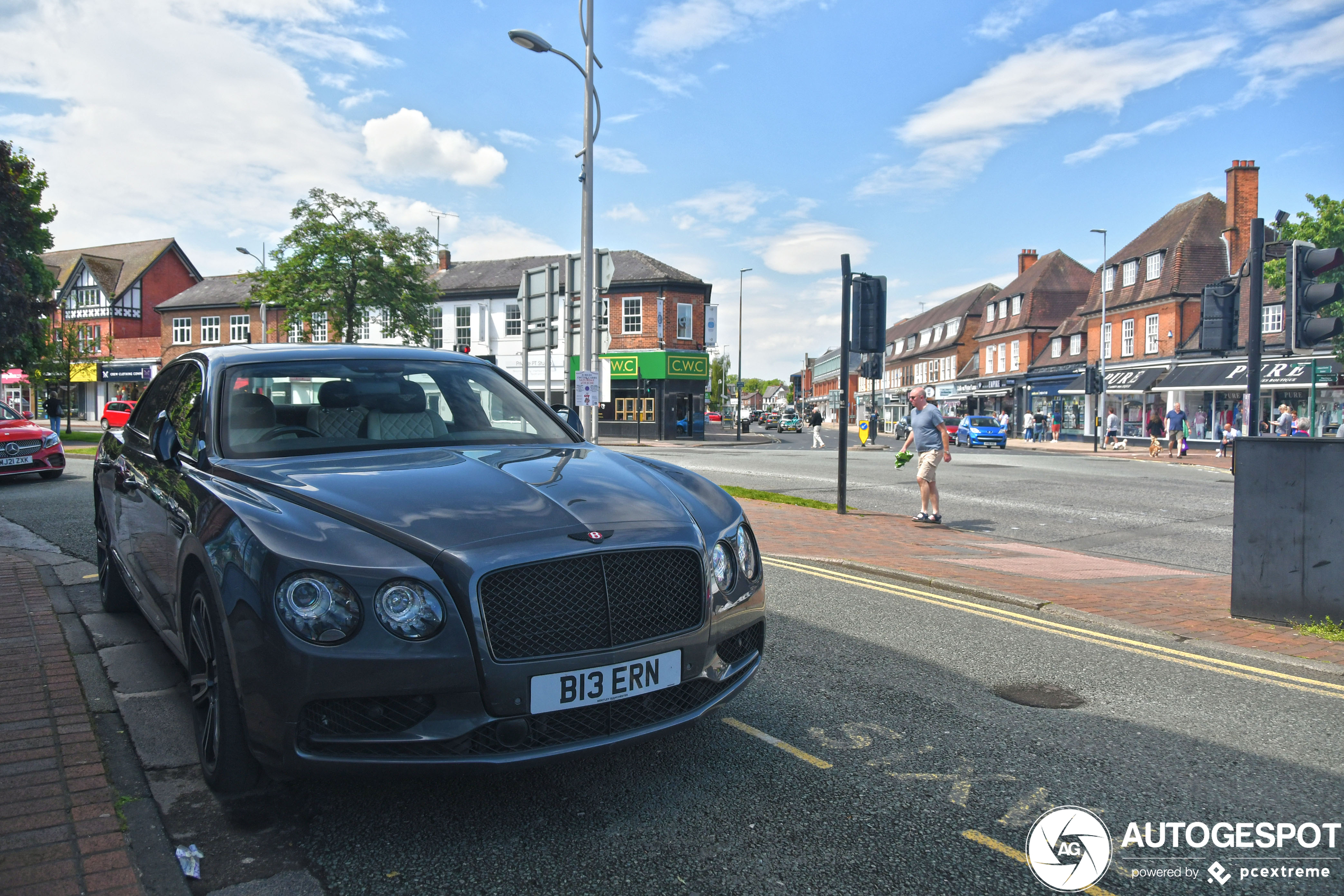 Bentley Flying Spur V8 S