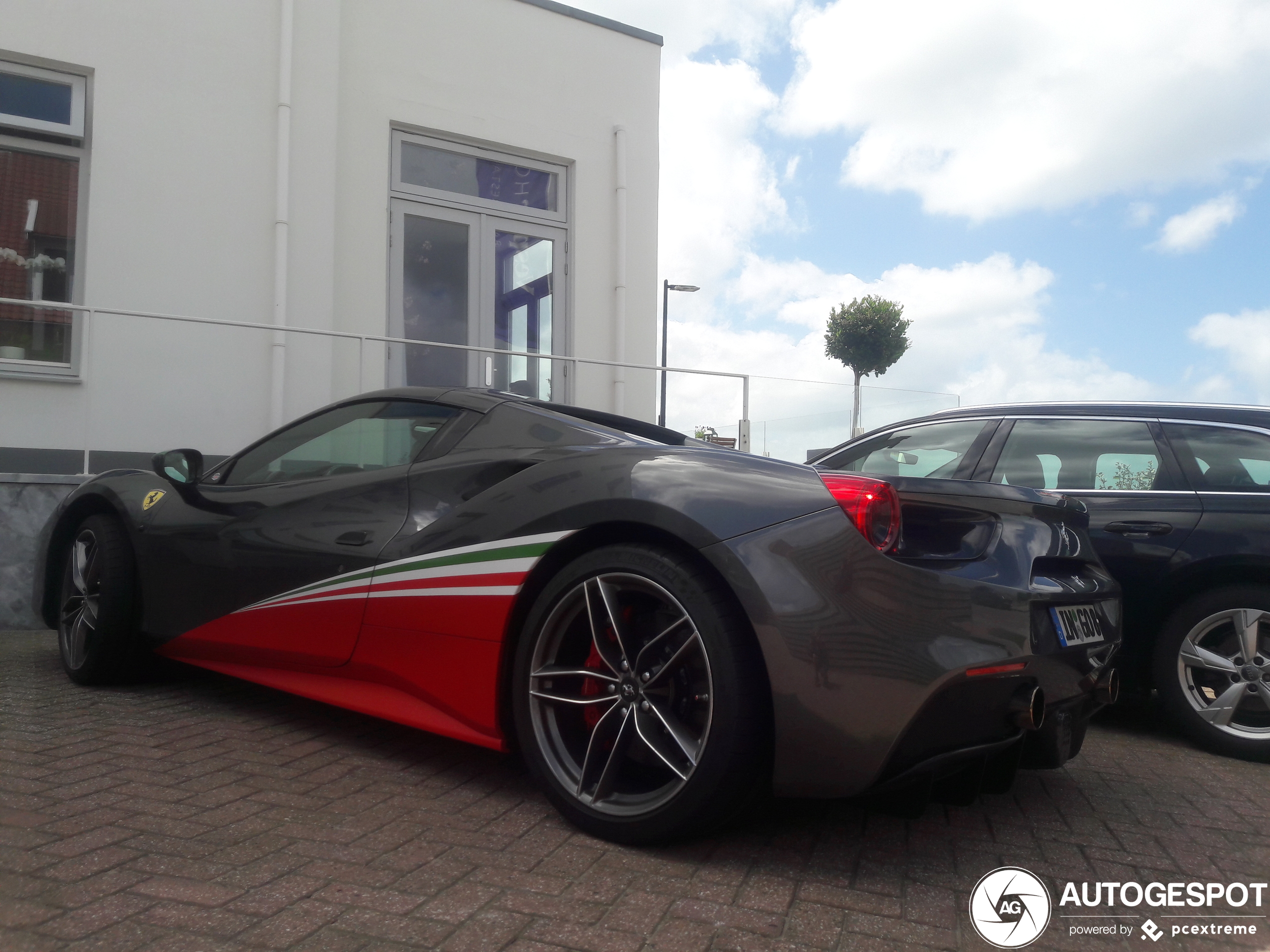 Ferrari 488 Spider