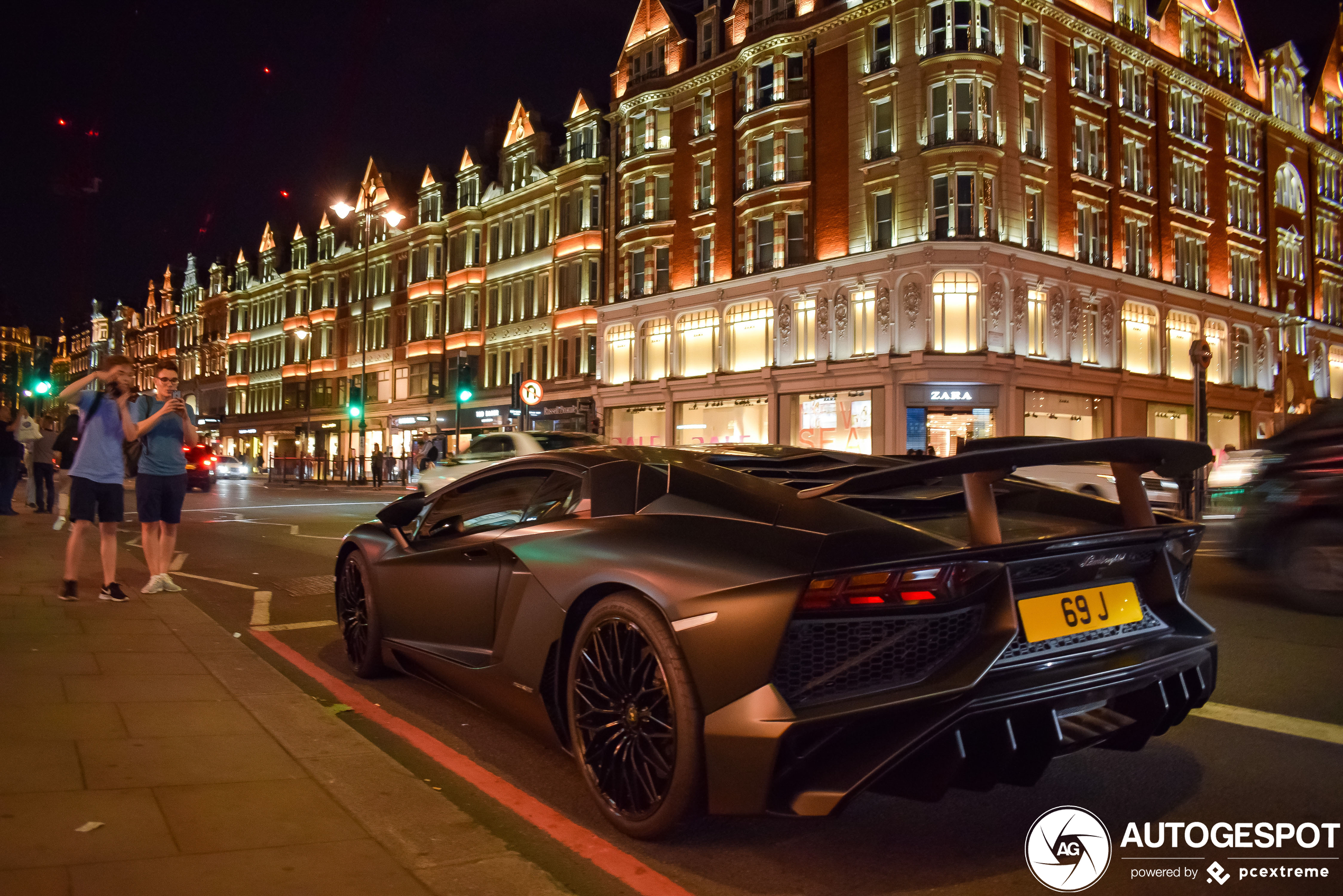 Lamborghini Aventador LP750-4 SuperVeloce