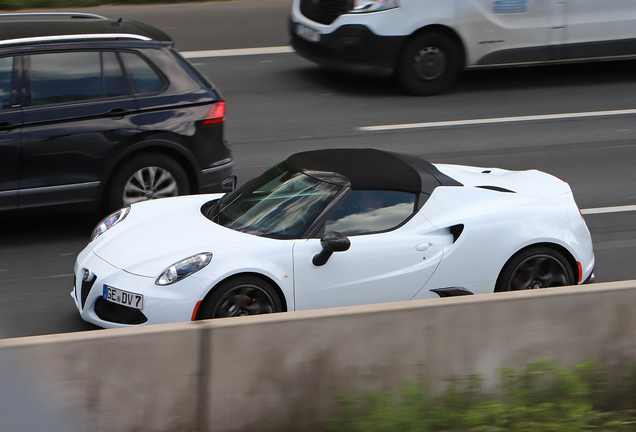 Alfa Romeo 4C Spider