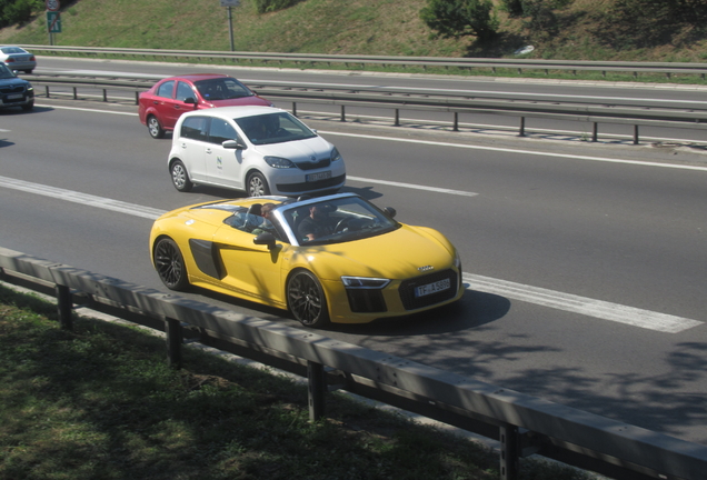 Audi R8 V10 Spyder 2016