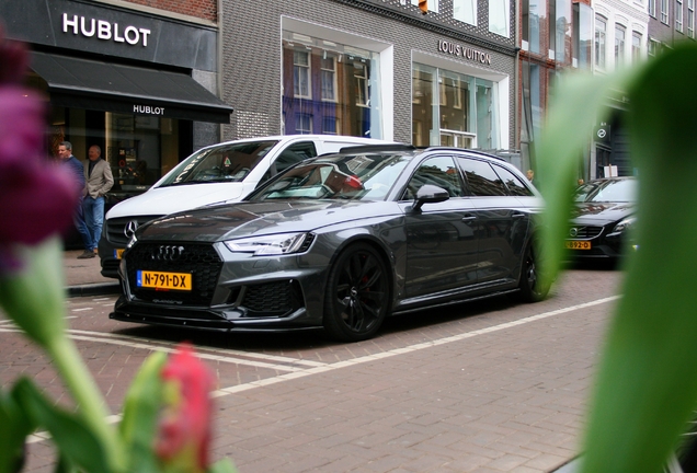 Audi RS4 Avant B9