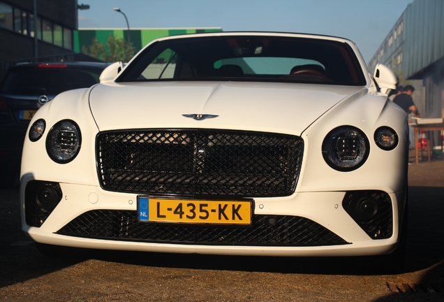 Bentley Continental GTC V8 2020