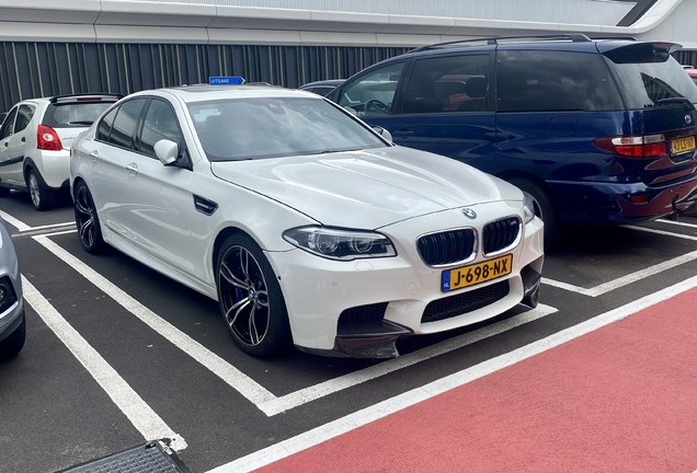 BMW M5 F10 2014 Performance Edition