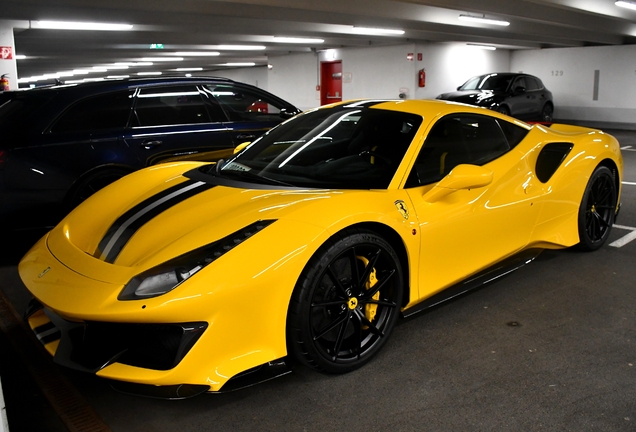 Ferrari 488 Pista